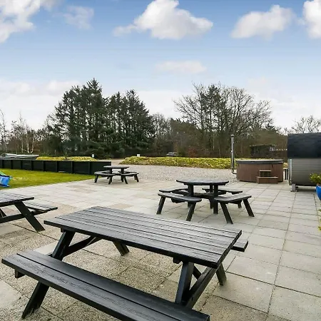 C11694-hemmet-klydevaenget-1 * Falen