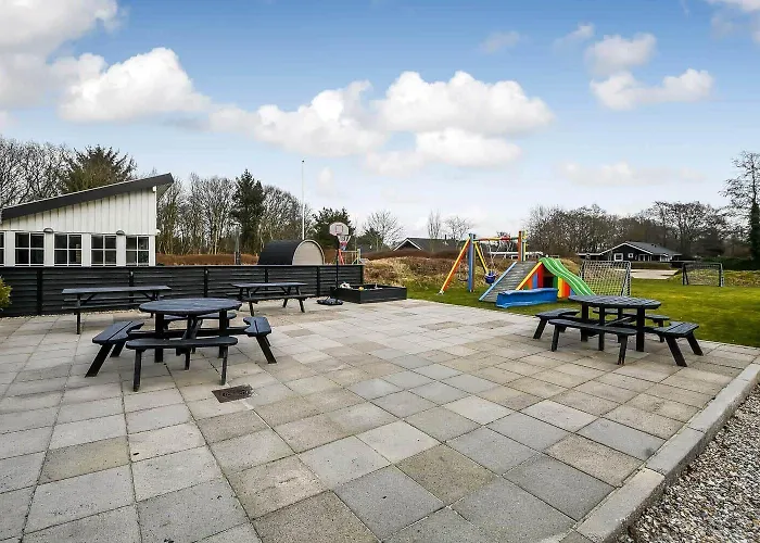 C11694-hemmet-klydevaenget-1 *