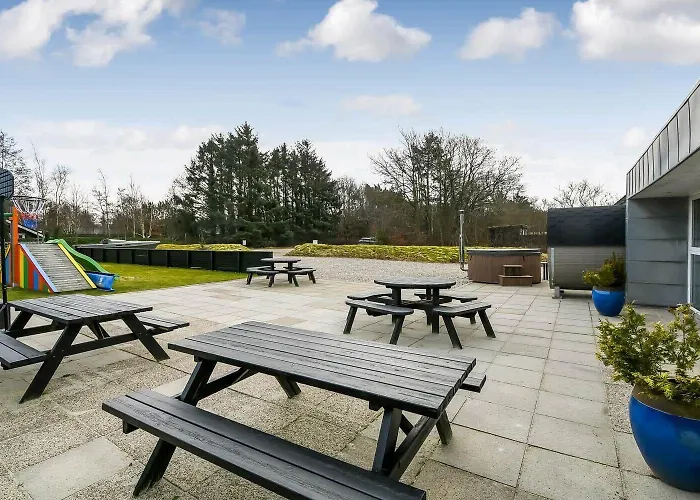 C11694-hemmet-klydevaenget-1 * Hemmet